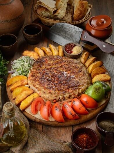 مطعم ارمني تقليدي في يريفان gata tavern (1)